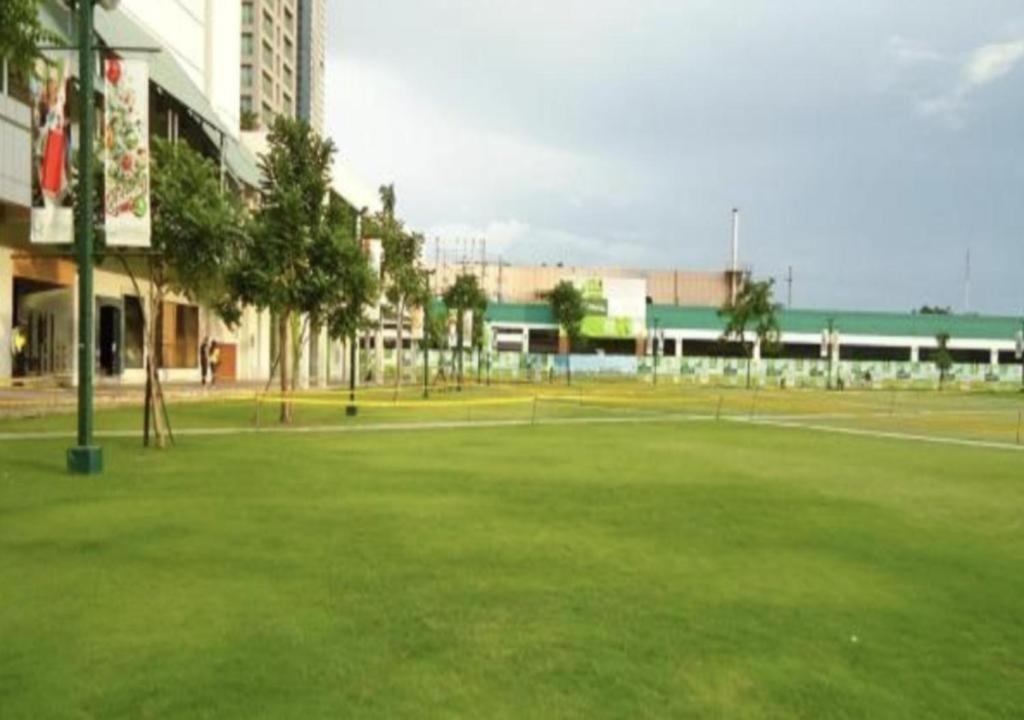 Urban Hostel Pasig City Exteriör bild